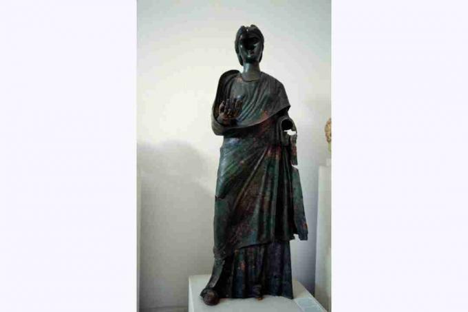 Bronasti kip Julije Mamaea, matere Aleksandra Severusa, najden v Sparti, rimska civilizacija, 3. stoletje