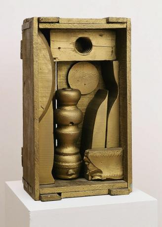 Izvleček kipa Louise Nevelson